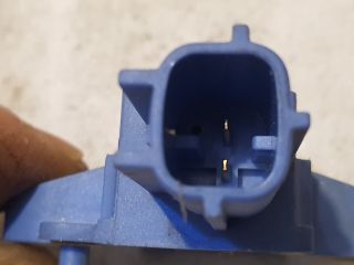 bontott VW GOLF V Központi Ütközés Érzékelő