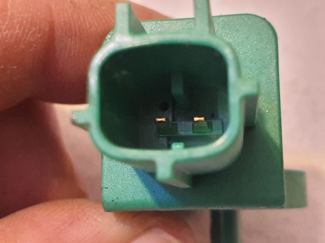 bontott VW GOLF V Központi Ütközés Érzékelő