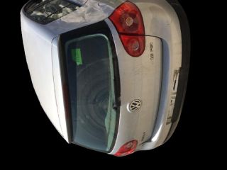 bontott VW GOLF V Központizár Motor Tankajtó