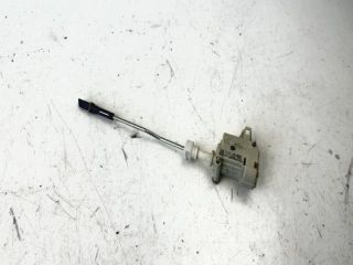 bontott VW GOLF V Központizár Motor Tankajtó