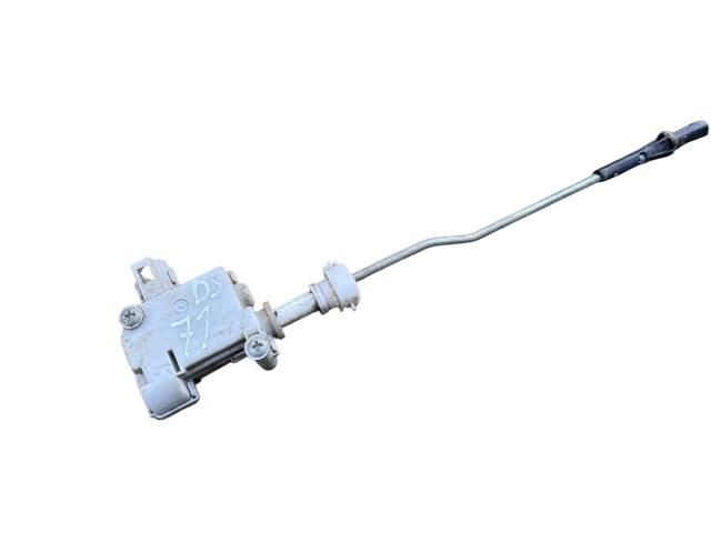 bontott VW GOLF V Központizár Motor Tankajtó