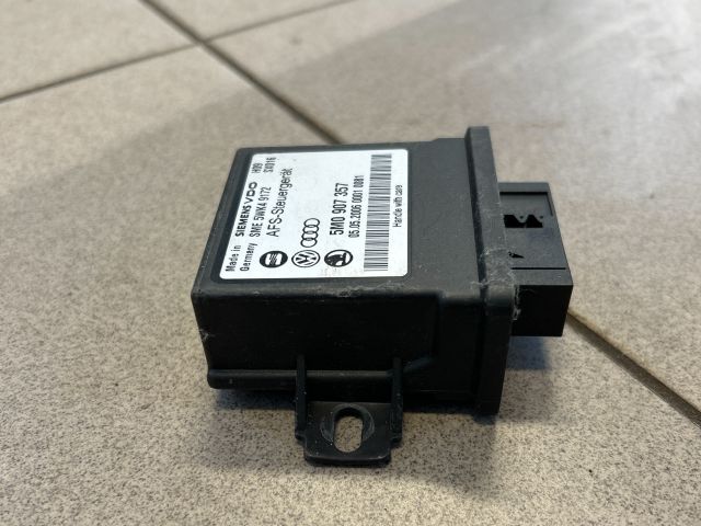 bontott VW GOLF V Lámpa Vezérlő