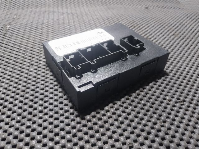 bontott VW GOLF V Lámpa Vezérlő