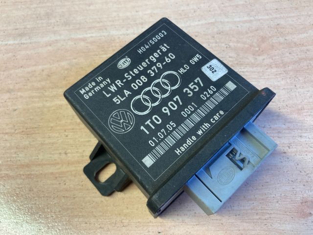 bontott VW GOLF V Lámpa Vezérlő