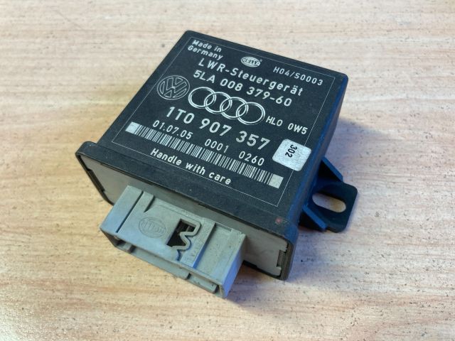 bontott VW GOLF V Lámpa Vezérlő