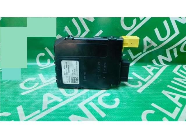 bontott VW GOLF V Lámpa Vezérlő