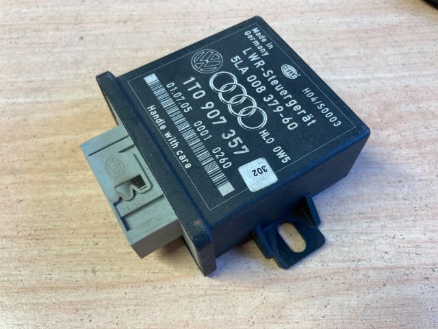 bontott VW GOLF V Lámpa Vezérlő