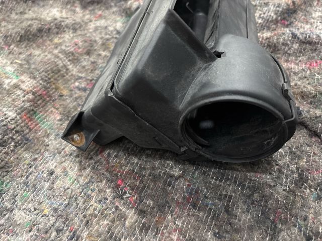 bontott VW GOLF V Légbeömlő