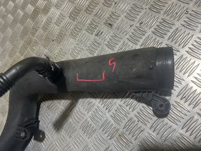 bontott VW GOLF V Légterelő