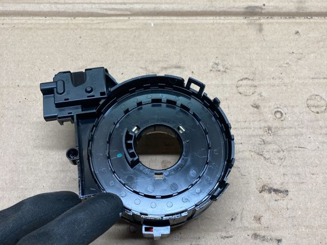 bontott VW GOLF V Légzsák Átvezető Szalagkábel