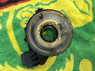 bontott VW GOLF V Légzsák Átvezető Szalagkábel