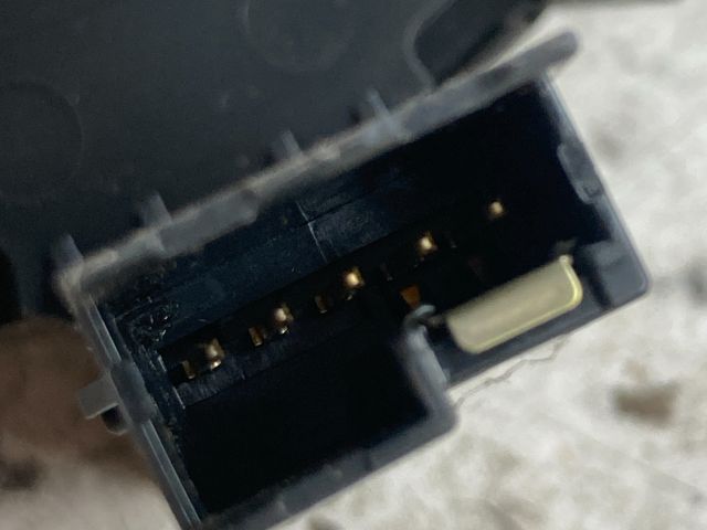 bontott VW GOLF V Légzsák Átvezető Szalagkábel