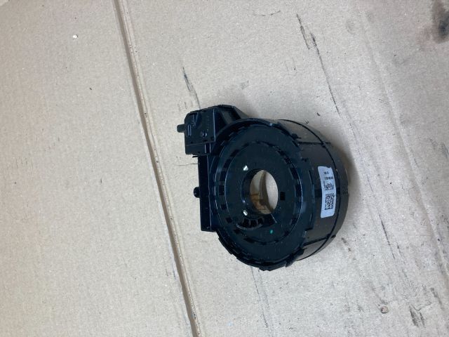 bontott VW GOLF V Légzsák Átvezető Szalagkábel