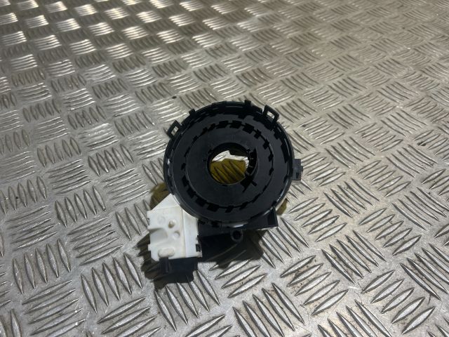 bontott VW GOLF V Légzsák Átvezető Szalagkábel