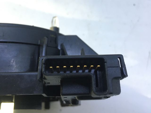 bontott VW GOLF V Légzsák Átvezető Szalagkábel