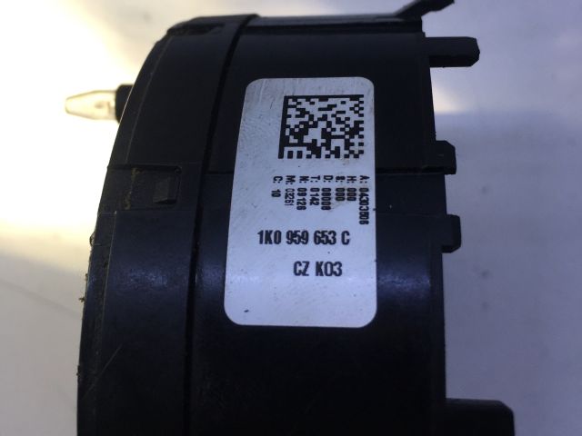 bontott VW GOLF V Légzsák Átvezető Szalagkábel