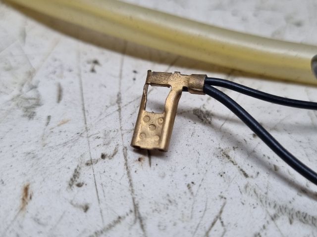 bontott VW GOLF V Légzsák Átvezető Szalagkábel