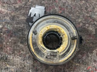 bontott VW GOLF V Légzsák Átvezető Szalagkábel