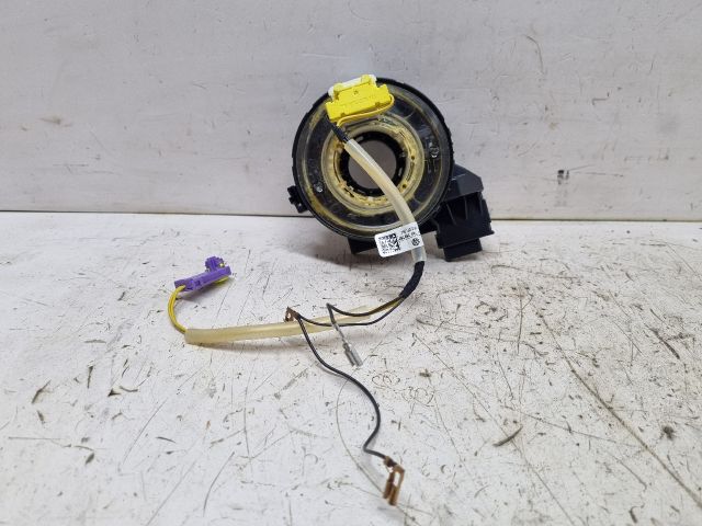 bontott VW GOLF V Légzsák Átvezető Szalagkábel