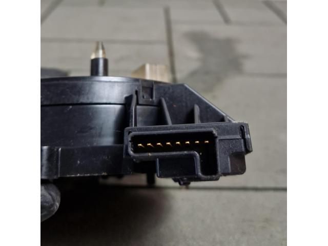 bontott VW GOLF V Légzsák Átvezető Szalagkábel