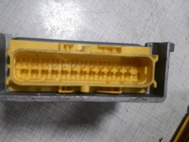 bontott VW GOLF V Légzsák Elektronika