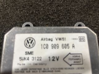 bontott VW GOLF V Légzsák Elektronika