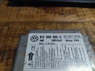 bontott VW GOLF V Légzsák Elektronika