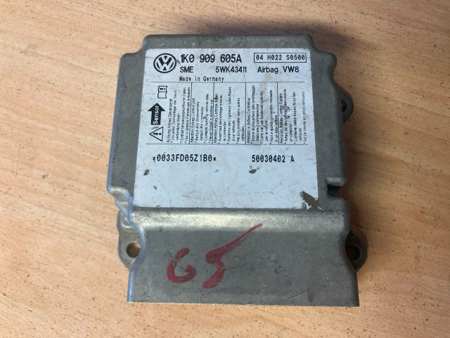 bontott VW GOLF V Légzsák Elektronika