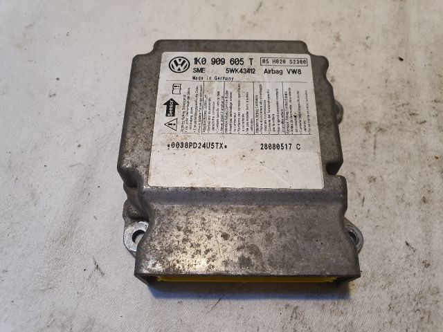 bontott VW GOLF V Légzsák Elektronika