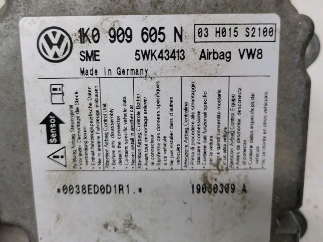 bontott VW GOLF V Légzsák Elektronika