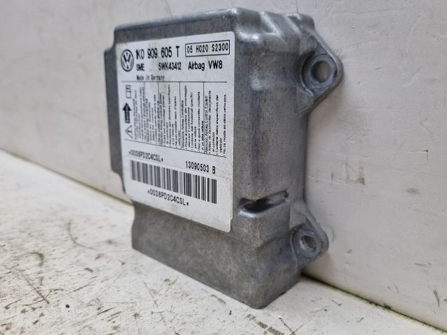 bontott VW GOLF V Légzsák Elektronika