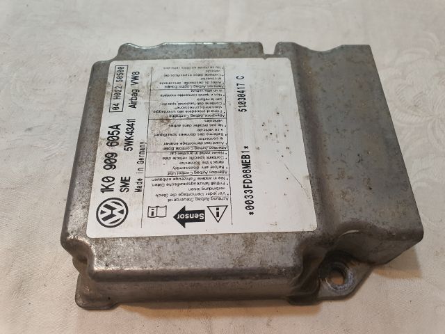 bontott VW GOLF V Légzsák Elektronika