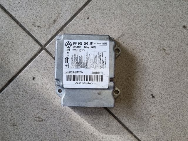 bontott VW GOLF V Légzsák Elektronika