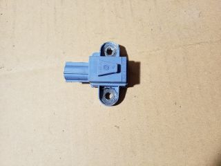 bontott VW GOLF V Légzsák Indító Modul Oldallégzsák