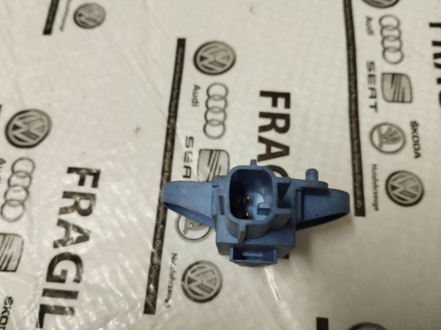 bontott VW GOLF V Légzsák Indító Modul Oldallégzsák