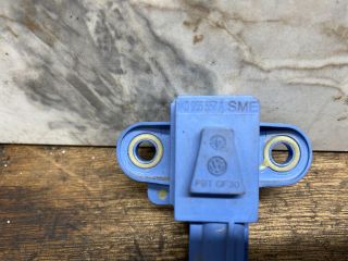 bontott VW GOLF V Légzsák Indító Modul Oldallégzsák