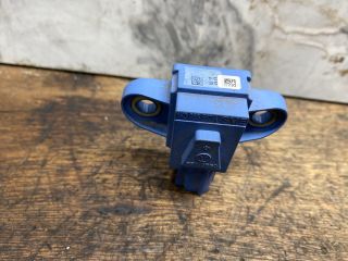 bontott VW GOLF V Légzsák Indító Modul Oldallégzsák