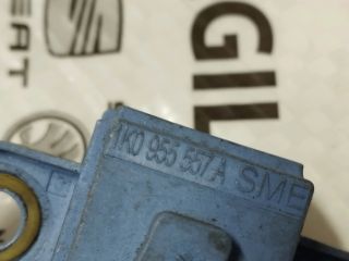 bontott VW GOLF V Légzsák Indító Modul Oldallégzsák