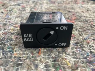 bontott VW GOLF V Légzsák Kapcsoló