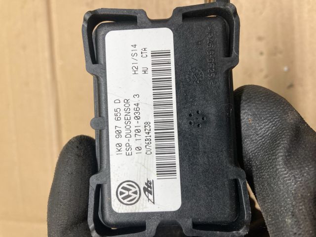 bontott VW GOLF V Menetstabilizátor