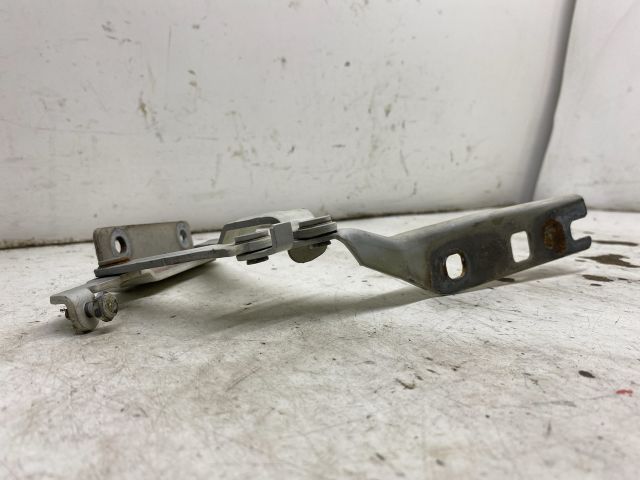 bontott VW GOLF V Motorháztető Bal Zsanér