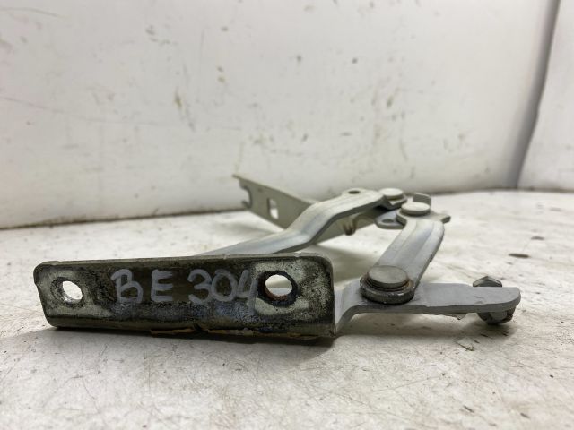 bontott VW GOLF V Motorháztető Bal Zsanér