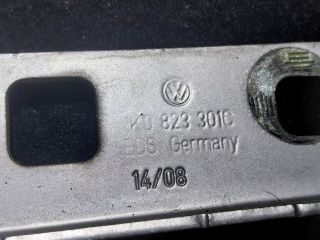 bontott VW GOLF V Motorháztető Bal Zsanér