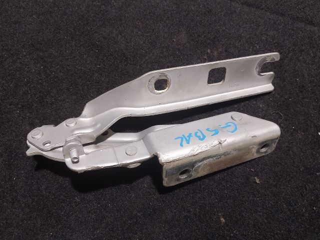 bontott VW GOLF V Motorháztető Bal Zsanér