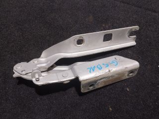 bontott VW GOLF V Motorháztető Bal Zsanér