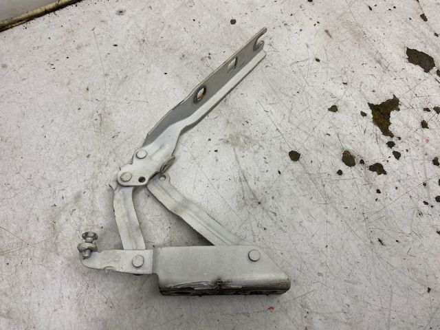 bontott VW GOLF V Motorháztető Bal Zsanér