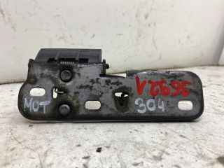 bontott VW GOLF V Motorháztető Biztonsági Kampó