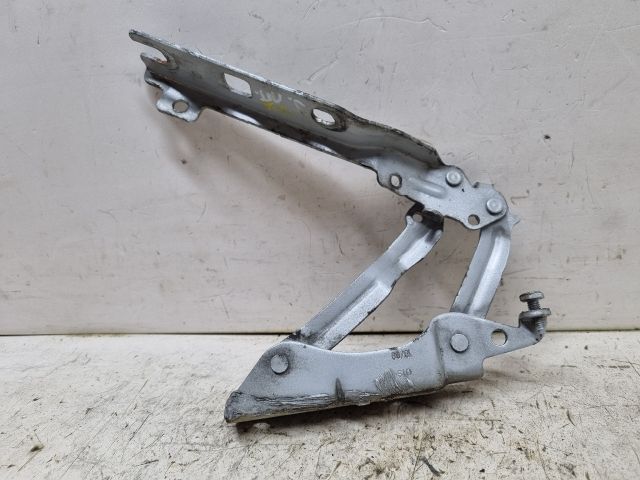 bontott VW GOLF V Motorháztető Jobb Zsanér