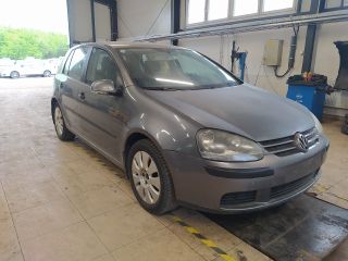 bontott VW GOLF V Motorháztető Nyitó Bowden