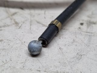 bontott VW GOLF V Motorháztető Nyitó Bowden